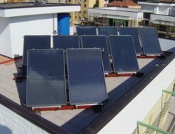 collettore solare per integrazione sanitaria